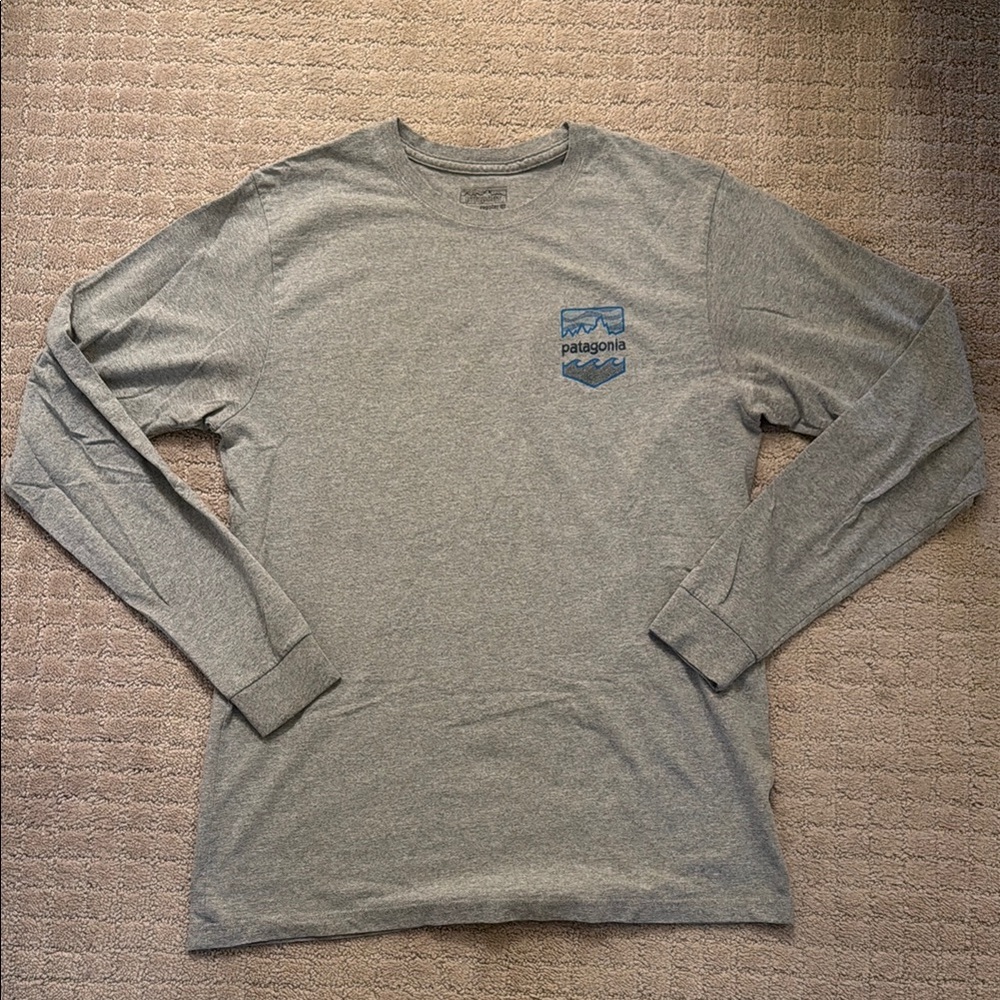 Patagonia Gray Long Sleeve Tee
